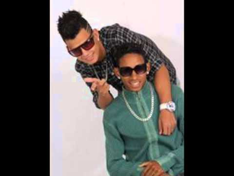 MC TOCHA E DADÁ BOLADÃO- MUNDO NOVO