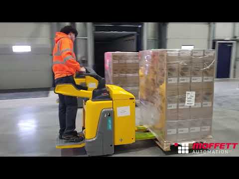 Moffett Automation system at Dixon International Logistics, Ireland