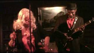 Deacon Jones - Down Home Blues sung by Lady GG