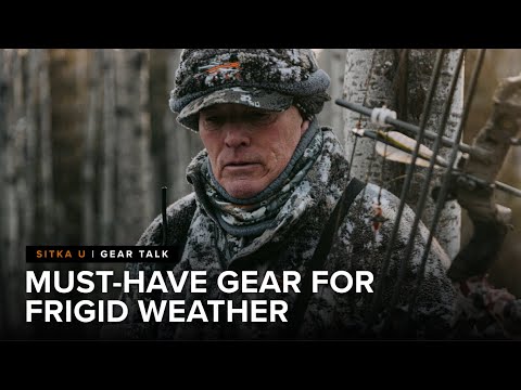 8 Must-Have Cold Weather Hunting Gear From an Expert