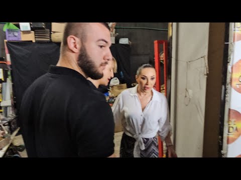 HAOS NA GRANDU SVAĐA REAGOVALO CECINO OBEZBEĐENJE