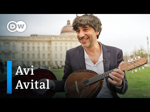 Avi Avital: Mandolin as his mission | Portrait of the world-renowned Israeli mandolinist