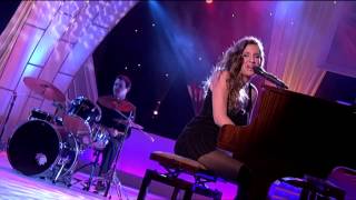 MARÍA TOLEDO "EN BLANCO Y NEGRO"