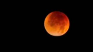 Luna roja Music Video