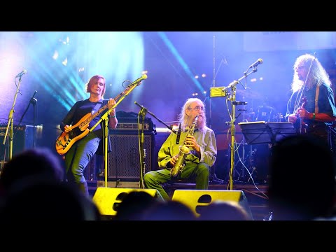 Plastic People of The Universe - Mochomůrky bílé