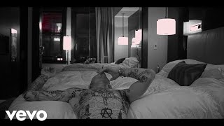 Machine Gun Kelly - LATELY