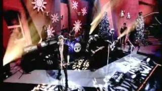 McFLY Nowhere Left to Run Performance - Alan Carr Chatty Man (02.01.11)
