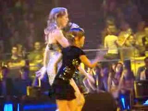 Natalia-Glamorous TMF Awards