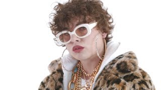 Sciccherie Lyrics English Translation