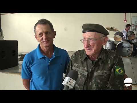 Àos 61 anos, Maximiliano de Almeida celebrou o domingo com show nacional de Mato Grosso e Mathias