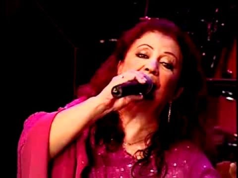 Beth Carvalho - Sem Ataque, Sem Defesa - (Legendada)