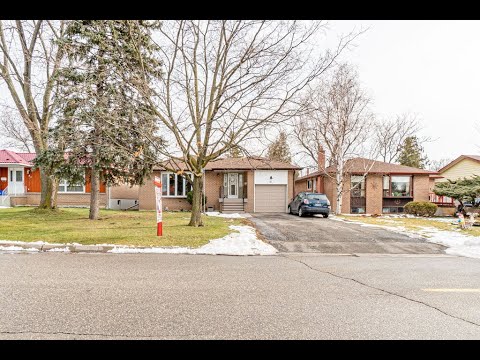 Home for sale at 81 Dorset Drive, Brampton, ON L6T 2Y8