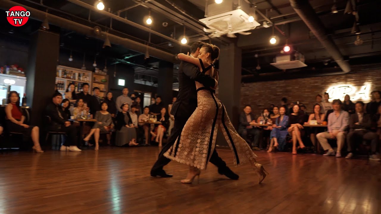 오뜨라 공연 #1 Manuela rossi & Juan malizia - Sin lágrimas - Osvaldo Pugliese