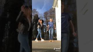 Download lagu Yani sagita 'dancer mp3 Download lagu Yani sagita 'dancer mp3