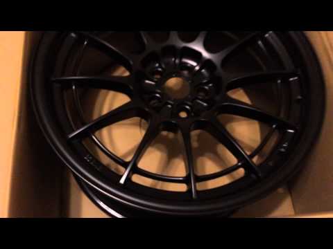 Enkei NT03+M 18x9.5 + 40mm offset in black Unboxing.