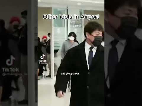 Others VS Nam WooHyun#airportfashion