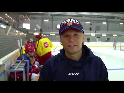Max Ivanov working with Team Russia U-18