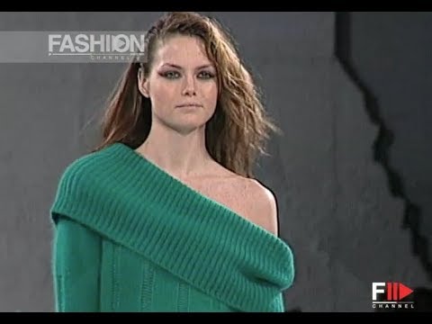 BLUMARINE Fall Winter 2001 2002 Milan - Fashion Channel