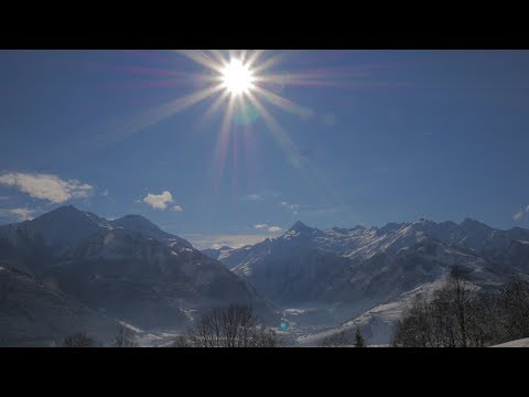 周りの人たちは、何をしているのでしょうか？|| Vlog 04 (Kallare lär det inte bli, men nya pjäxor kanske? || Vlog 04)