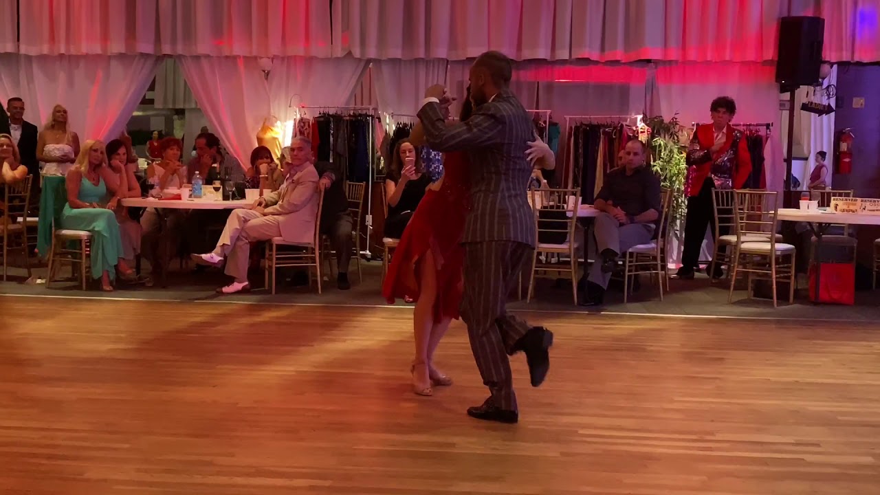 Leonardo Pankow y Carolina Balmaseda en Miami