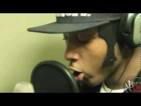 Young Elmz & Solo London - Flashbang Freestyle [@ElmzLondon @SoloLondon]