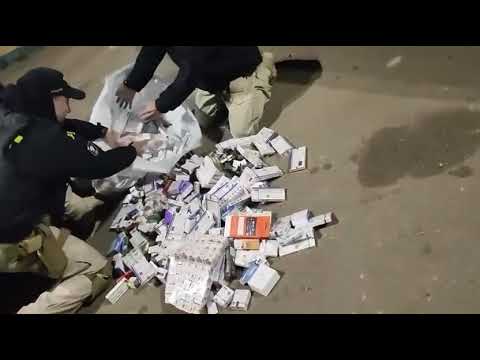 PRF apreende cerca de 500 medicamentos ilegais na BR-386, em Sarandi