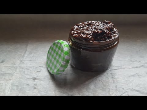 How to blend fruits to make Jamaican Christmas Cake/Pudding