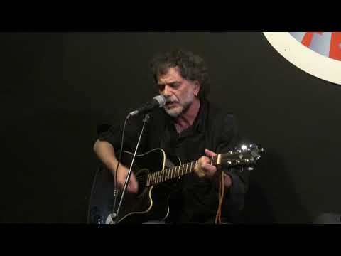 Mirco Menna - Migranti