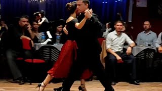 Katherine Laiton y Cristhian Sosa. Una emoción. Milonga Doso 21oct22 (2/4)