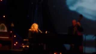 Diana Krall - Just Like A Butterfly.... 2013-04-19 The Beacon Theatre NYC (HD)