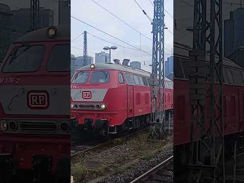 #br218 startet im Frankfurter HBF seine Motoren