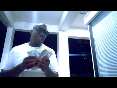 Stunna Margiela - Model B*tch