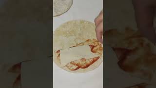 סמבוסק טורטיה במילוי שאוהבים😋🤗 תוך 2 דקות🕘 ויש לכם מנה כל כך טעימה💥💥💥