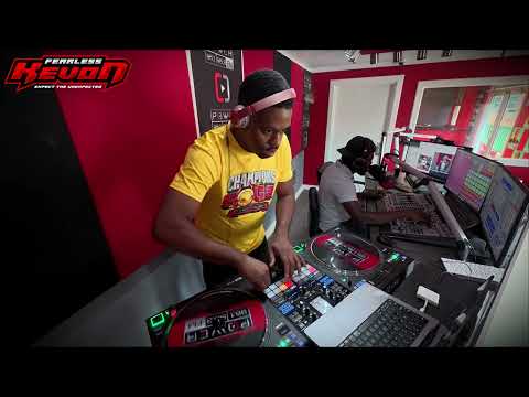 Dj Fearless Kevon - Dancehall Mix Up  (Radio Session) Vybz Kartel - Movado - Bounty Killa & Friends