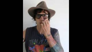 Butch Walker (ft P!nk)-Here Comes The...