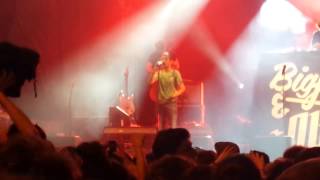 Bigflo &amp; Oli  Monsieur tout le monde fête de la mu