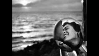 Bài hát Keep It There - Nghệ sĩ trình bày The Weepies