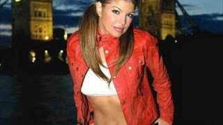 fergie-get your hands up