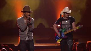 16 Pharrell Williams and Brad Paisley   Here Comes The Sun