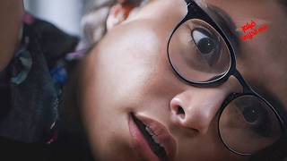 معندهاش ثقه فى نفسها ومحد.ش بيحبها وبتغيرمن صاحبتها الجميله😥 اتمنت امنيه وهيا حزينه وكانت المفاجأه😯