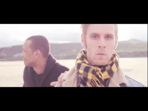 Lars Vaular - BLÅS