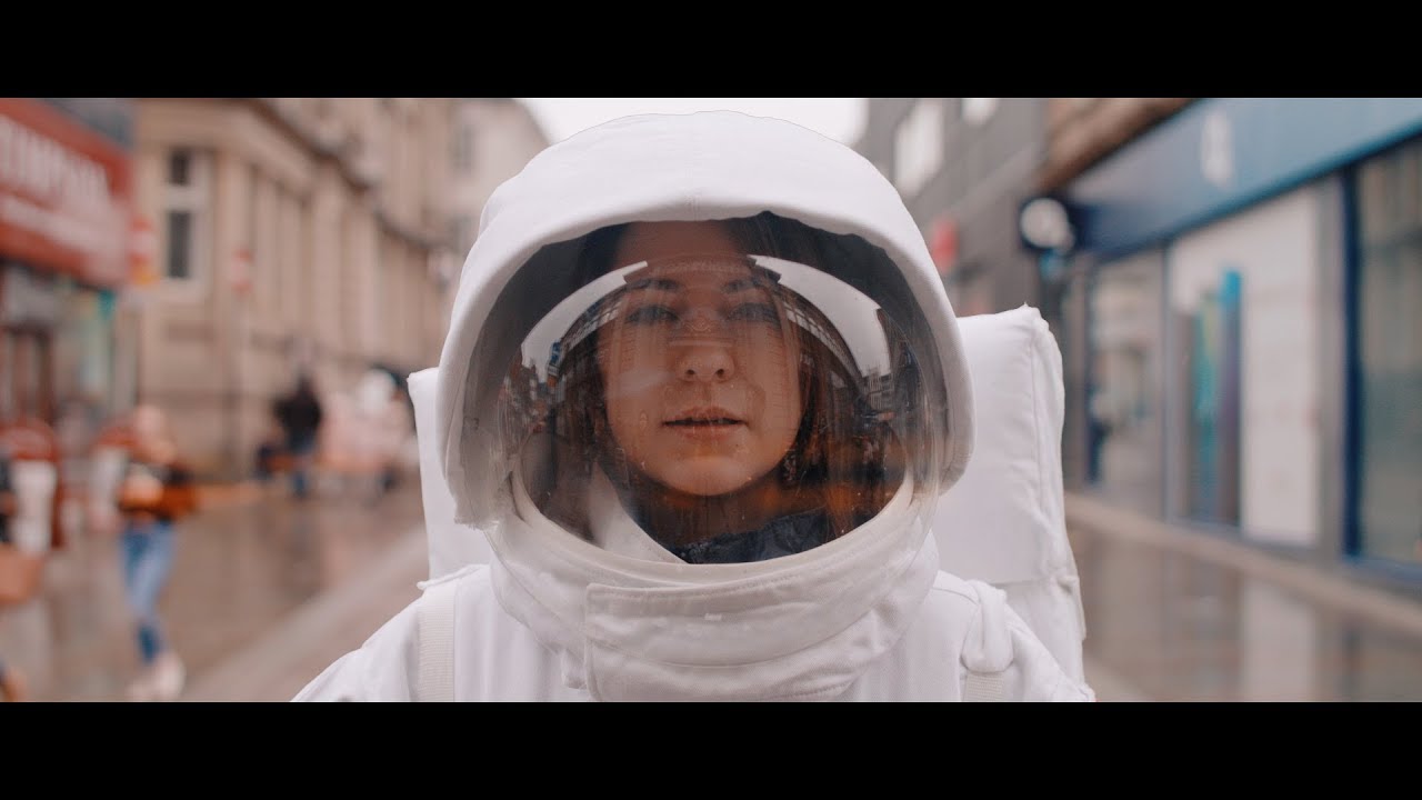 Lucy Spraggan - Lucky Stars (Official Video) - YouTube