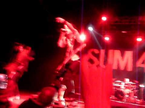Sum 41 @ Villeurbanne, The Eastpak Antidote Tour - The Hell Song