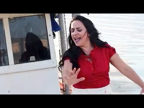 O Homem e a Tempestade | Cristyna Olliveira (Clipe Oficial)