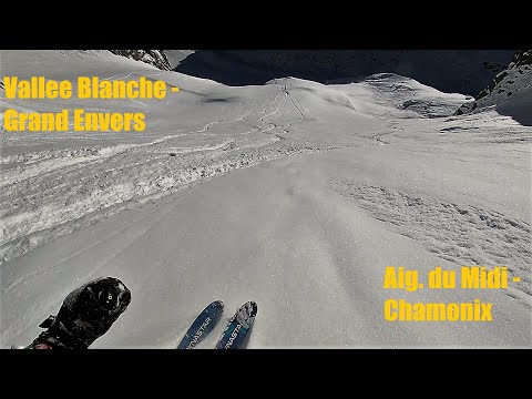 CHAMONIX - Vallee Blanche: bluebird powder day FIRST TRACKS! via the Grand Envers off piste route