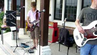 Distant Sound plays 'New Planet' by Medeski Martin and Wood