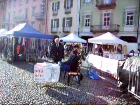 バンカレッラ メルカート ロカルノ 2010 年 11 月 11 日