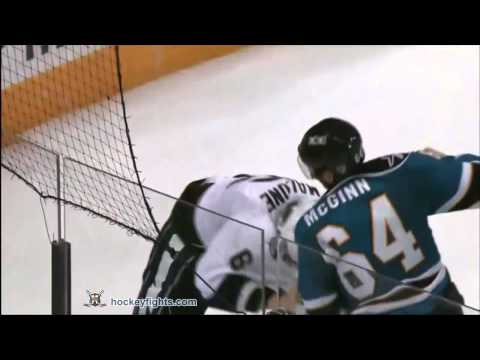 Ryan Malone vs Jamie McGinn