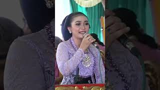 Download lagu sido mukti sido mulyo//diana//mudho laras//cokek sragenan mp3