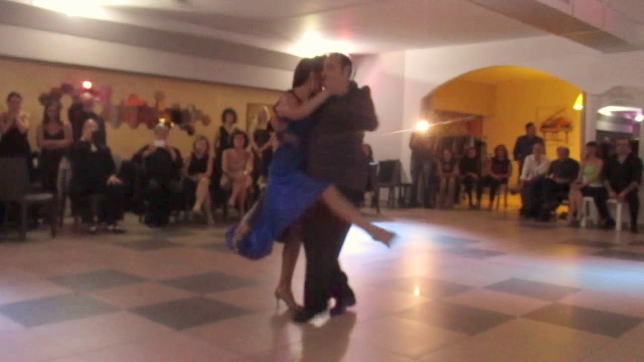 Copia di Una Favolosa Cumbia By  Nora Witanowsky y Juan Carlos Martinez al Cleo Cafe'